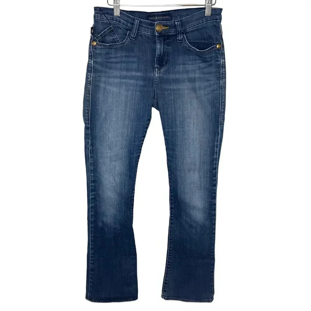 Rock & Republic women’s mid rise boot cut jeans medium wash size 6